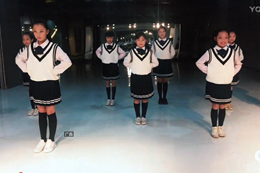 清純小可愛(ài)們表演lovelyz的《Ah-Choo》韓舞