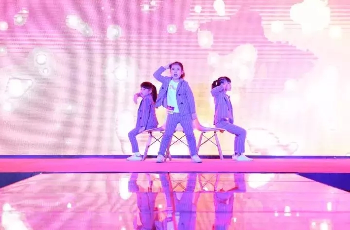 1511159938124886.jpg 640.webp.jpg