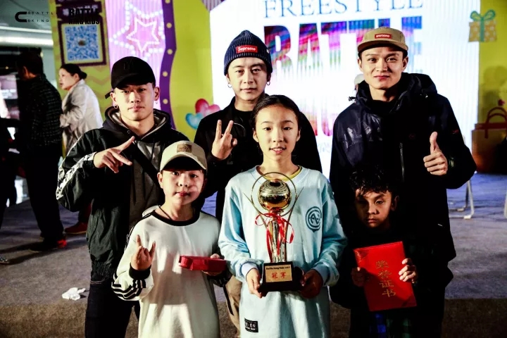 1511592973372224.jpg 640.webp.jpg