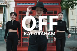 美女老師舞蹈演繹老漢口《OFF》的故事。