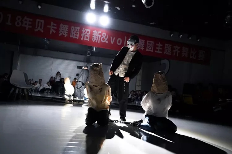 1538978641436471.jpg 13.webp.jpg