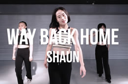 火爆全網(wǎng)的歌! 聽(tīng)著(zhù)好想戀愛(ài)好想旅游!