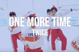 少兒基礎舞蹈群舞，你家有小美女的話(huà)肯定要送來(lái)跳跳舞呀