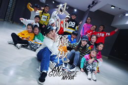 雙舞種集訓班，街舞和都市編舞，兩大金牌導師給你不一樣的感覺(jué)