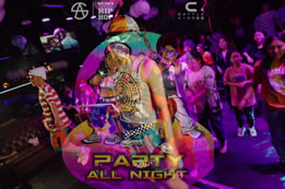 六師酒吧授課，特別的場(chǎng)子就有特好的氛圍