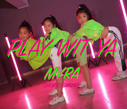 小女孩們也太帥了吧！這勁要趕上老師了